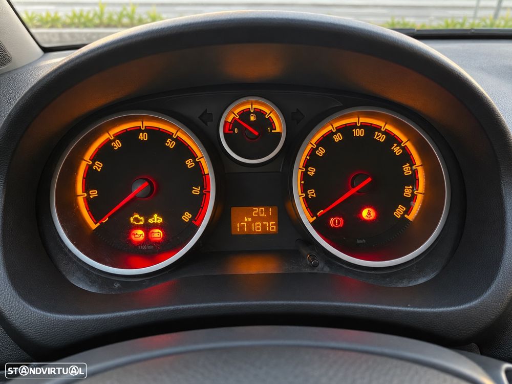 Opel Corsa 1.2 Cosmo - 6