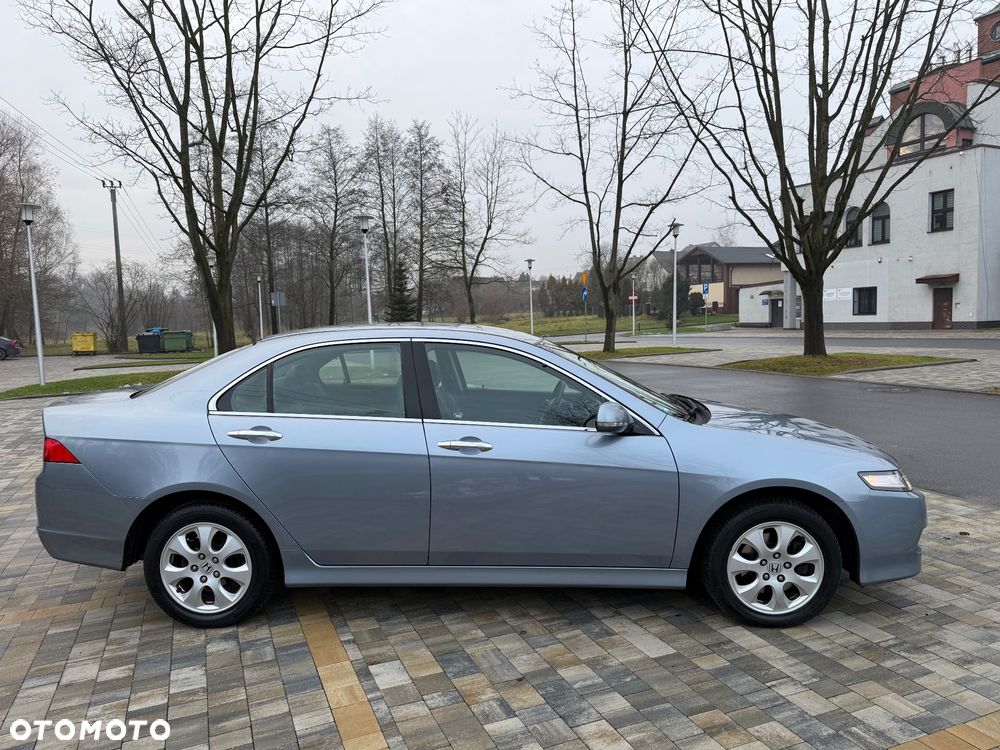 Honda Accord 2.0 i Executive - 7