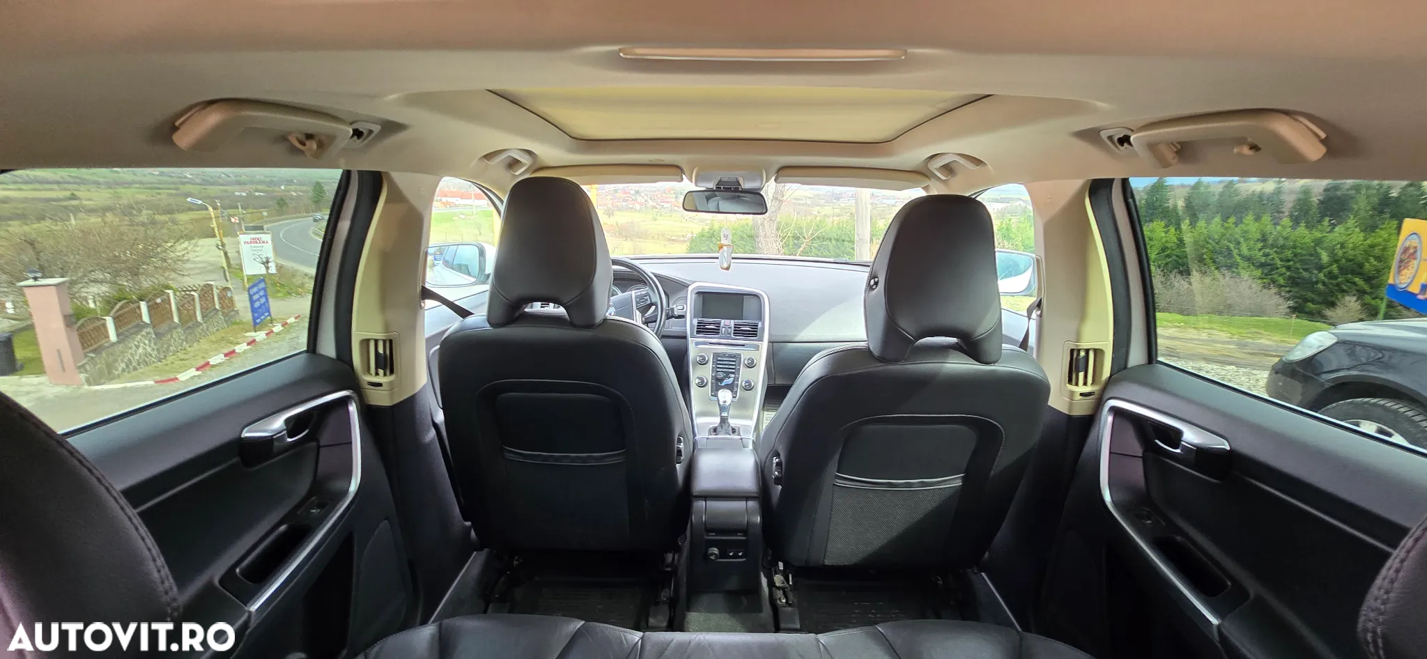 Volvo XC 60 D5 AWD Summum - 6