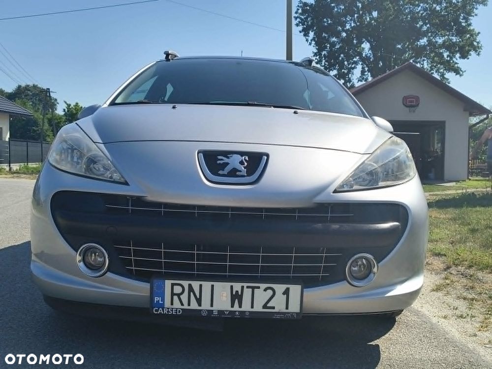 Peugeot 207 - 4