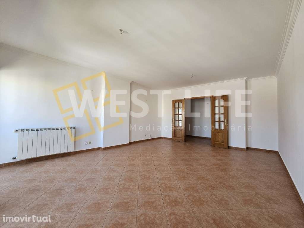 Apartamento T2 com varanda e excelente estado de conservação - Vend... - Grande imagem: 3/21