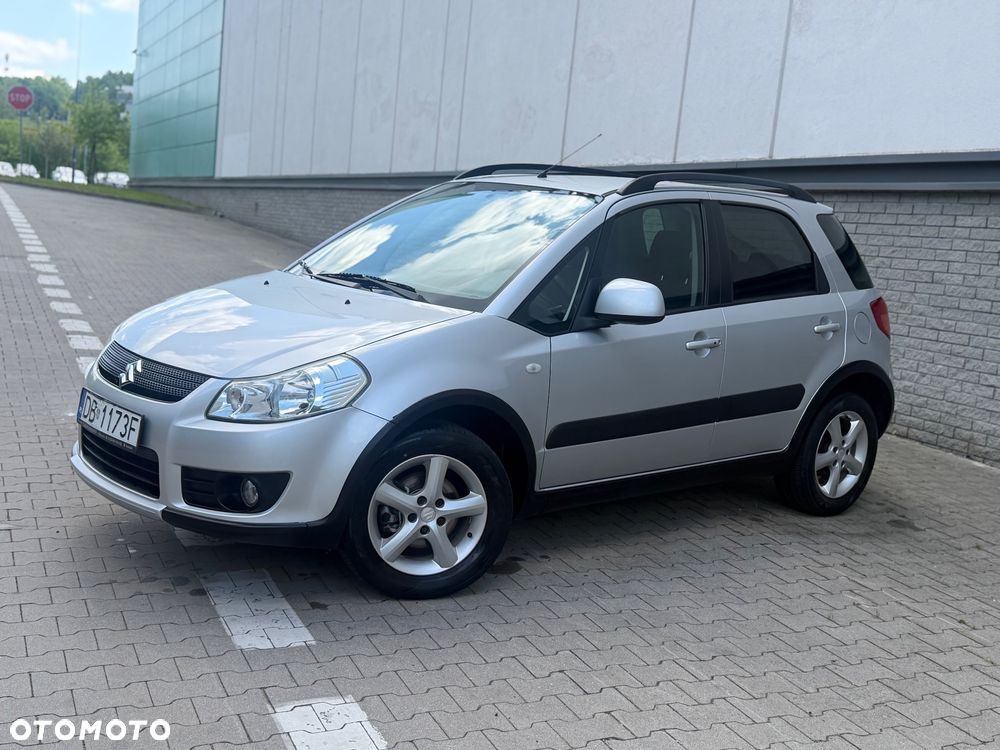 Suzuki SX4 1.6 VVT 4x4 Comfort - 4
