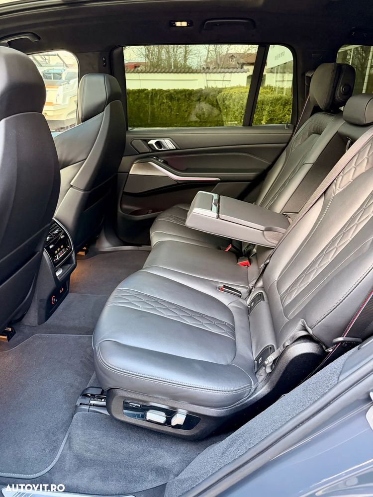 BMW X7 - 22