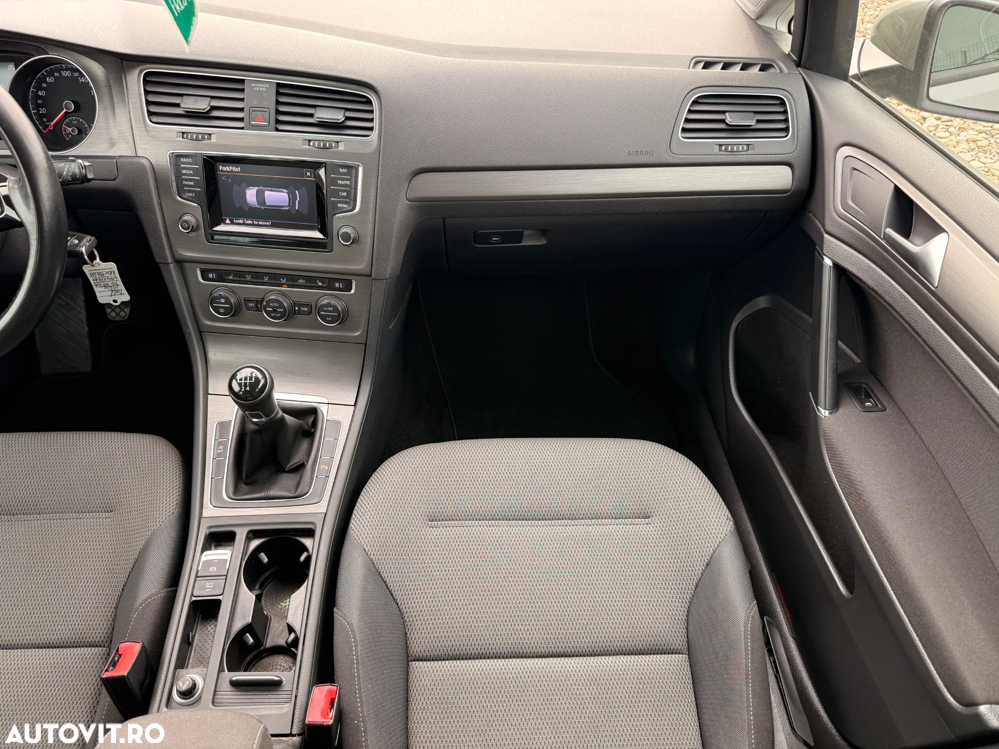 Volkswagen Golf 1.6 TDI BMT Trendline - 21