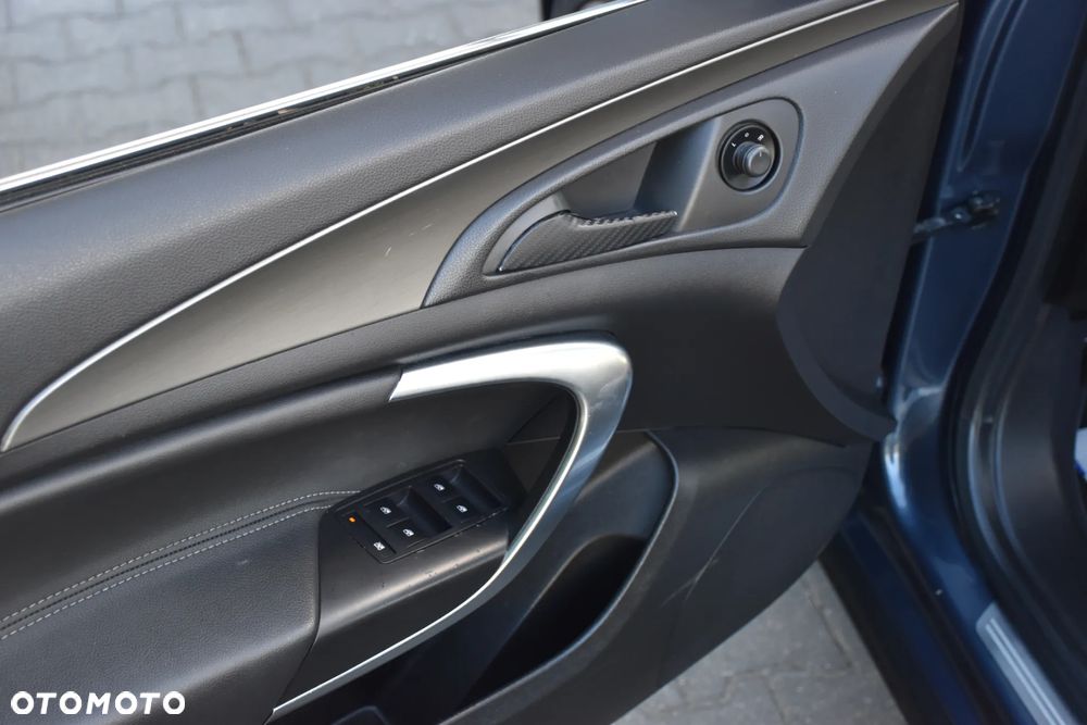 Opel Insignia 2.0 CDTI EcoFLEX Cosmo - 22