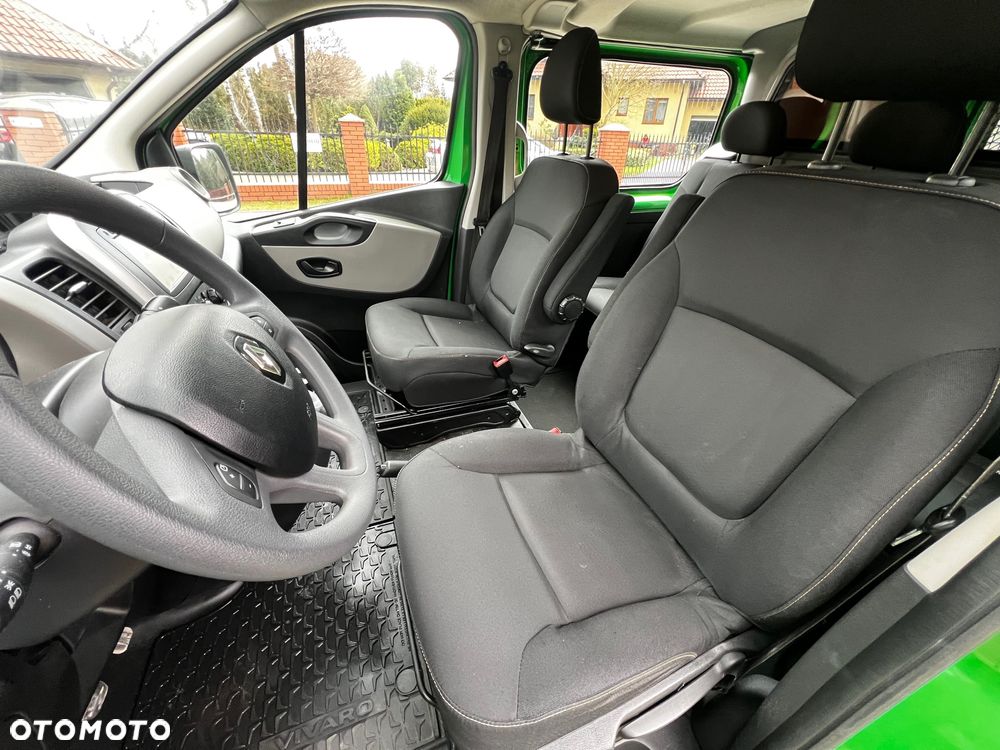 Renault Trafic - 23