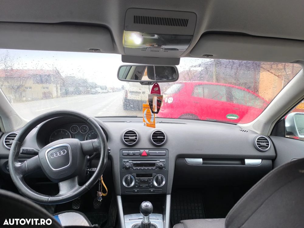 Audi A3 1.9 TDI Ambiente - 7