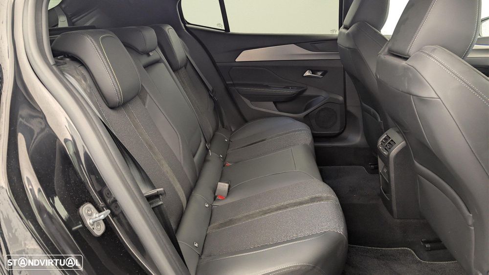 Peugeot 408 225 e-EAT8 GT - 13