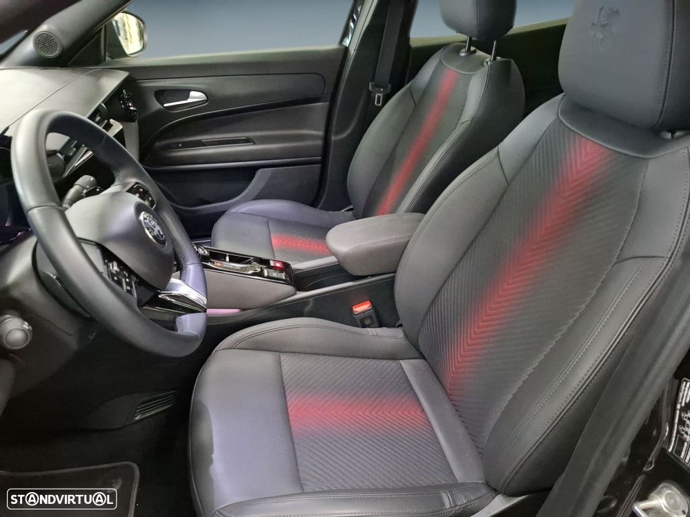 Alfa Romeo Junior 1.2 Speciale eDCT6 - 11