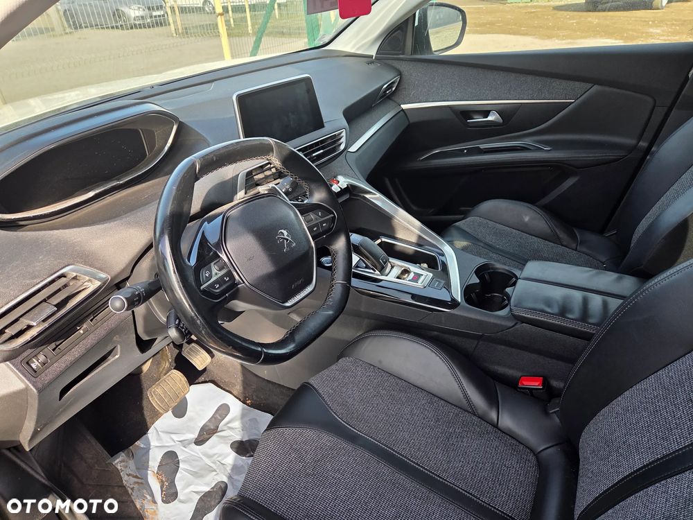 Peugeot 3008 BlueHDi 130 Stop & Start EAT8 Allure - 6