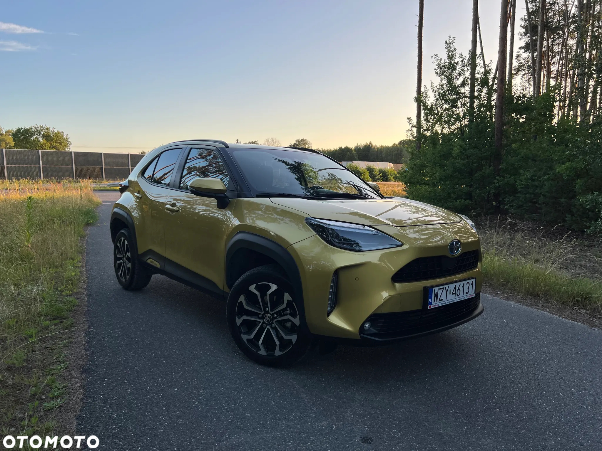 Toyota Yaris Cross Hybrid 1.5 Comfort - 16