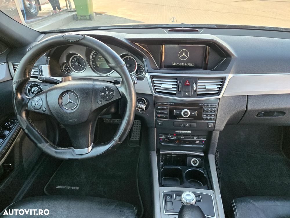 Mercedes-Benz E 350 CDI DPF BlueEFFICIENCY 7G-TRONIC - 23