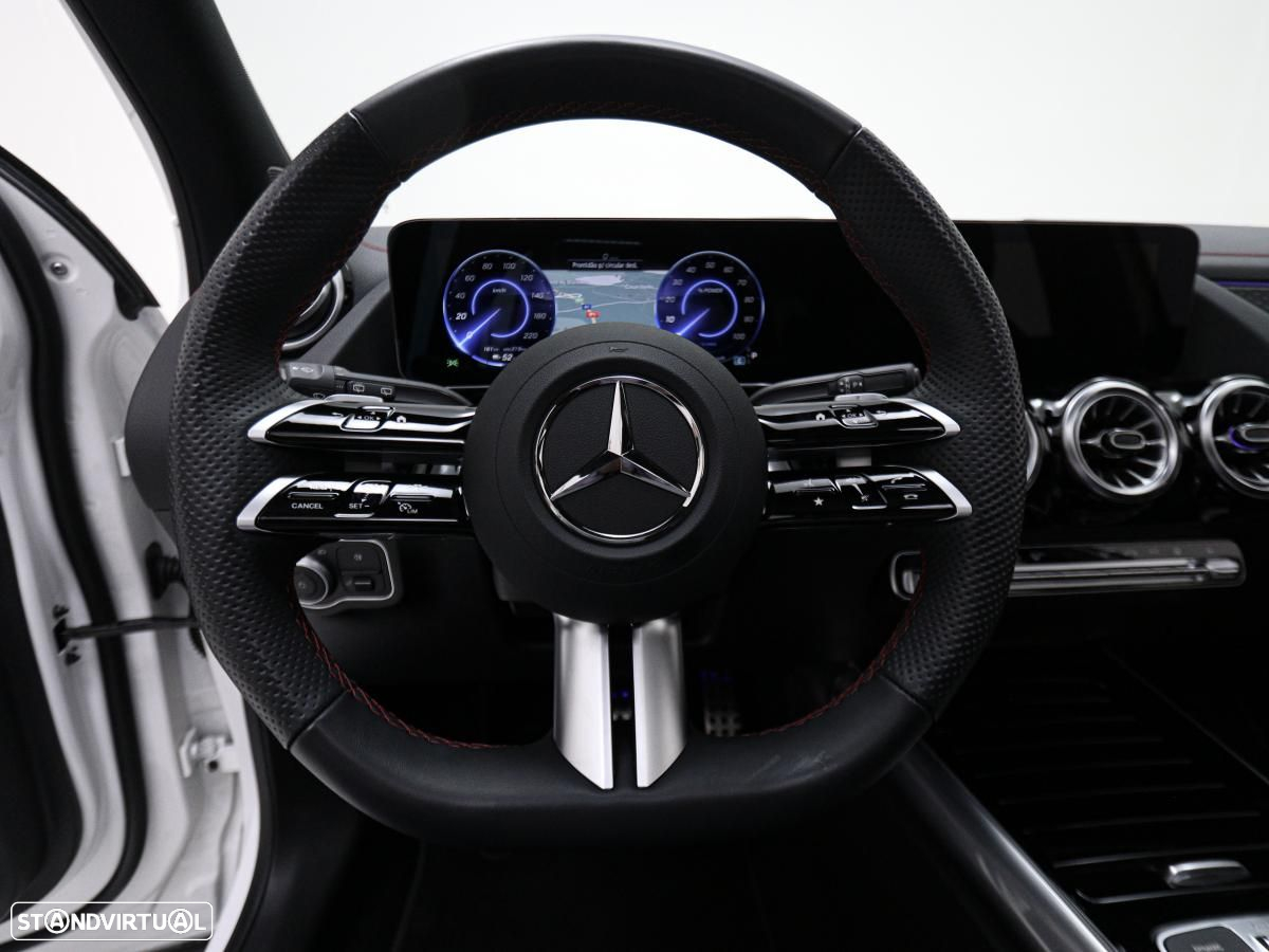 Mercedes-Benz EQA 300 4Matic AMG Line - 19