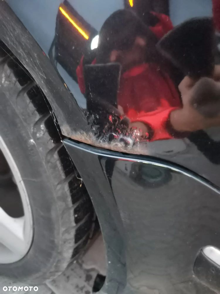 Volkswagen Passat 1.9 TDI Highline - 12