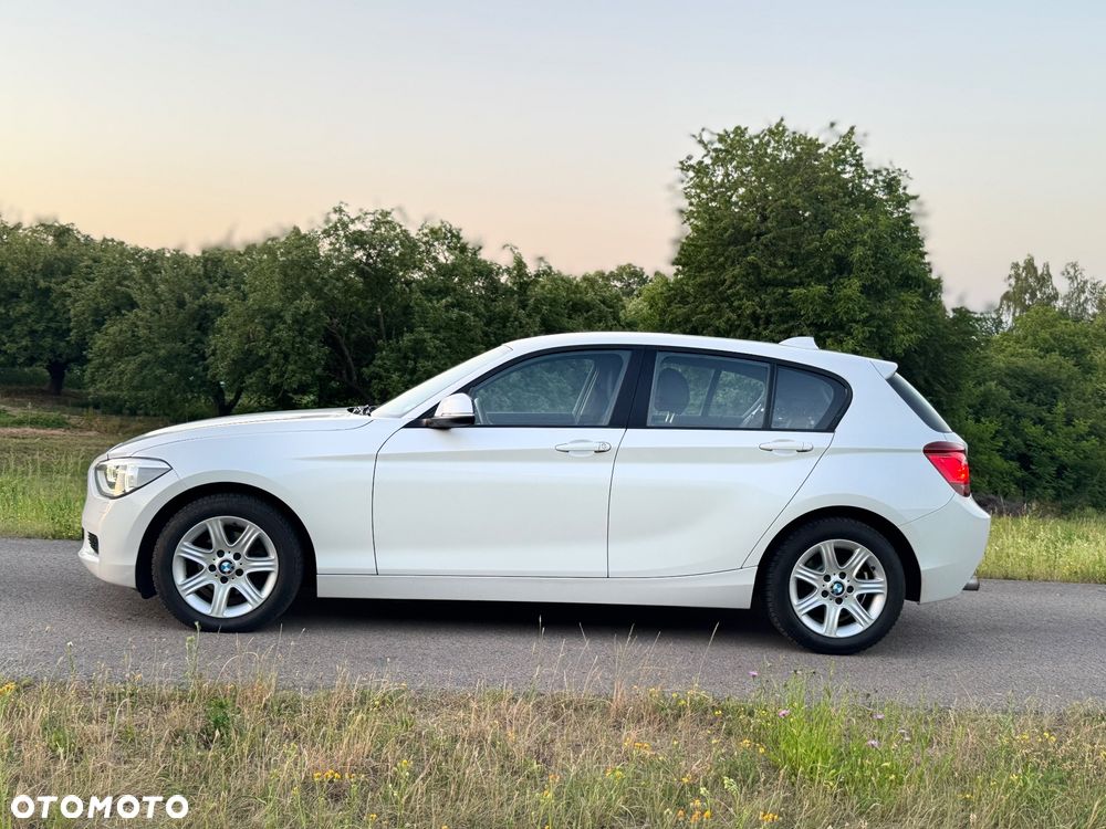 BMW Seria 1 118d DPF Edition Sport - 12