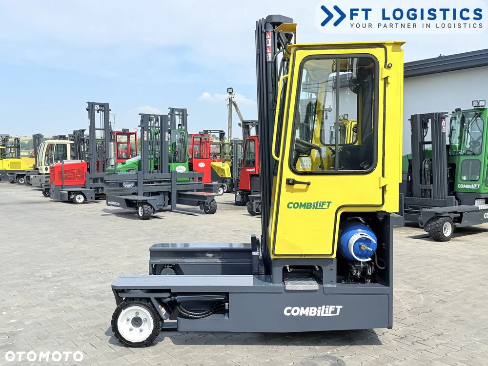 Combilift WÓZEK CZTEROKIERUNKOWY - WIELOKIERUNKOWY | COMBILIFT C3000 | GAS | TRIPLEX 6400MM | JEDYNE 953 MOTOGODZINY | POZYCJONER WIDEŁ | WOLNY SKOK | NOWE OPONY | PO SERWISIE | STAN IDEALNY - 10