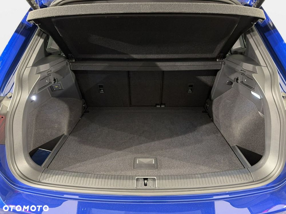 Volkswagen Tiguan - 19