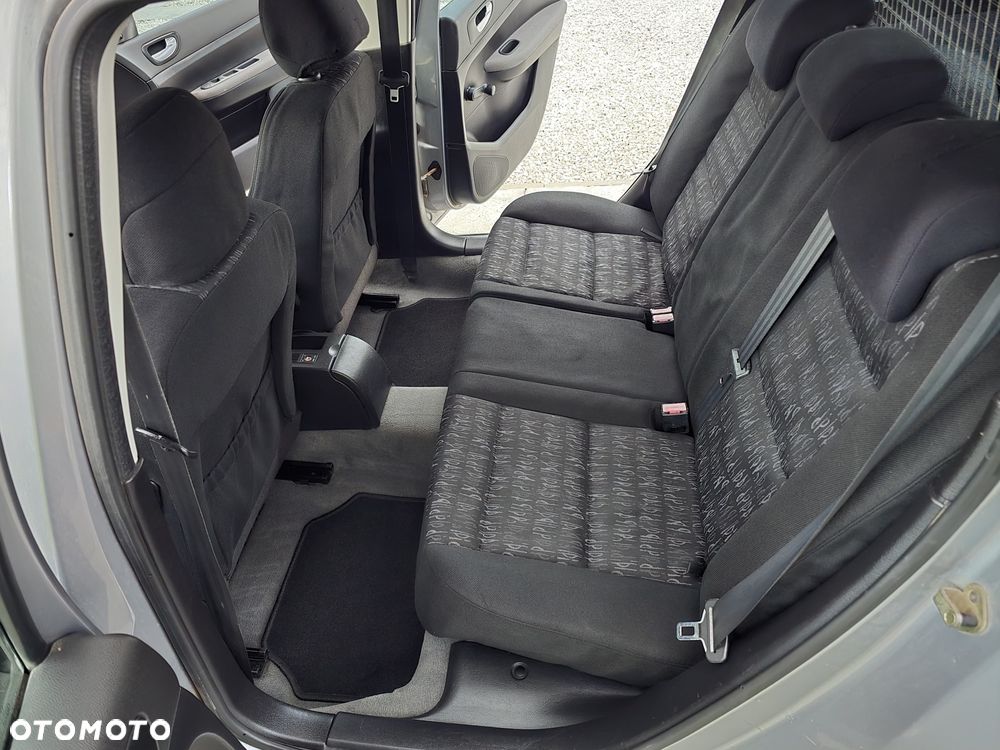 Peugeot 307 - 33