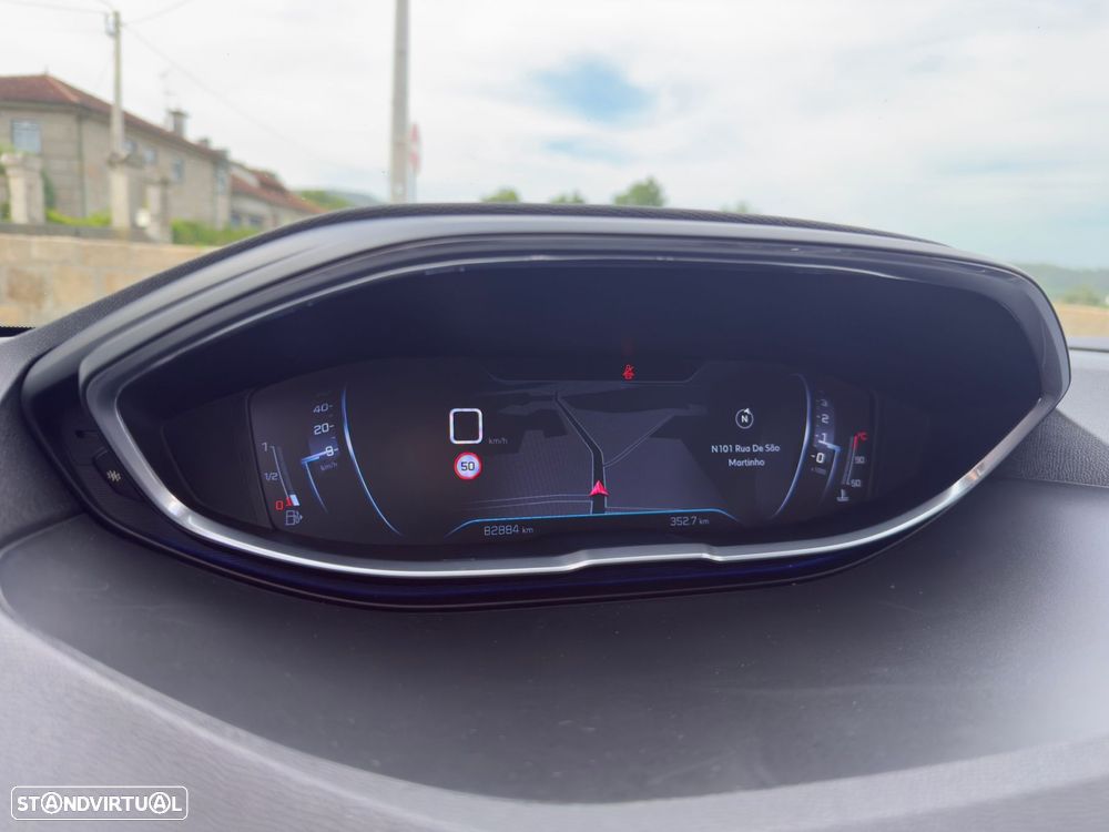 Peugeot 5008 1.6 BlueHDi Allure - 18