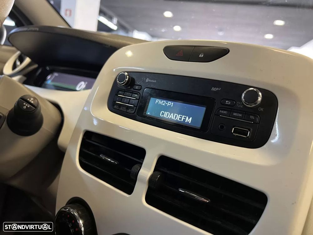 Renault Zoe (c/ Bateria) 41 kwh Life - 20