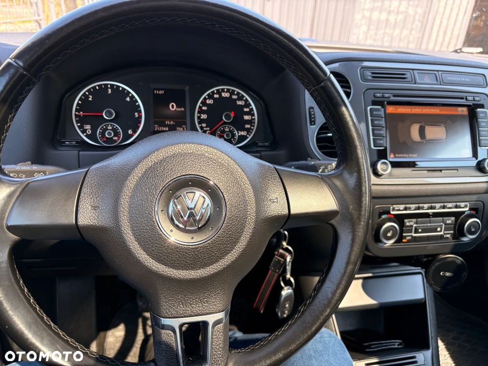 Volkswagen Tiguan 2.0 TDI 4Mot R-Style - 8