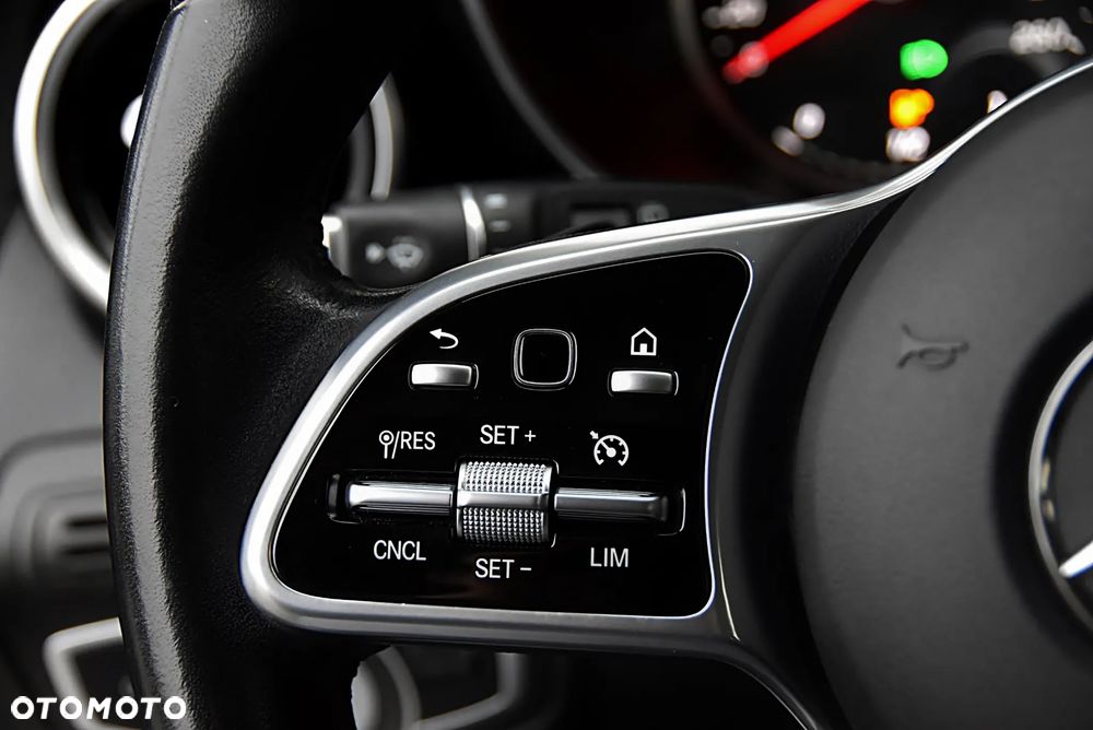 Mercedes-Benz GLC 200 4-Matic - 34