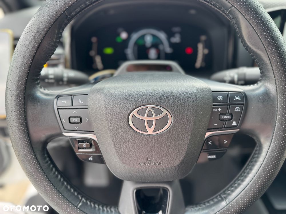 Toyota Camry 2.5 Hybrid Dynamic Force Comfort e-CVT - 13