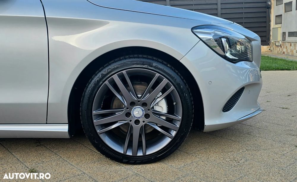Mercedes-Benz CLA 220 d 7G-DCT AMG Line - 28
