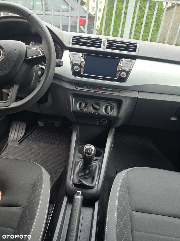 Skoda Fabia - 19