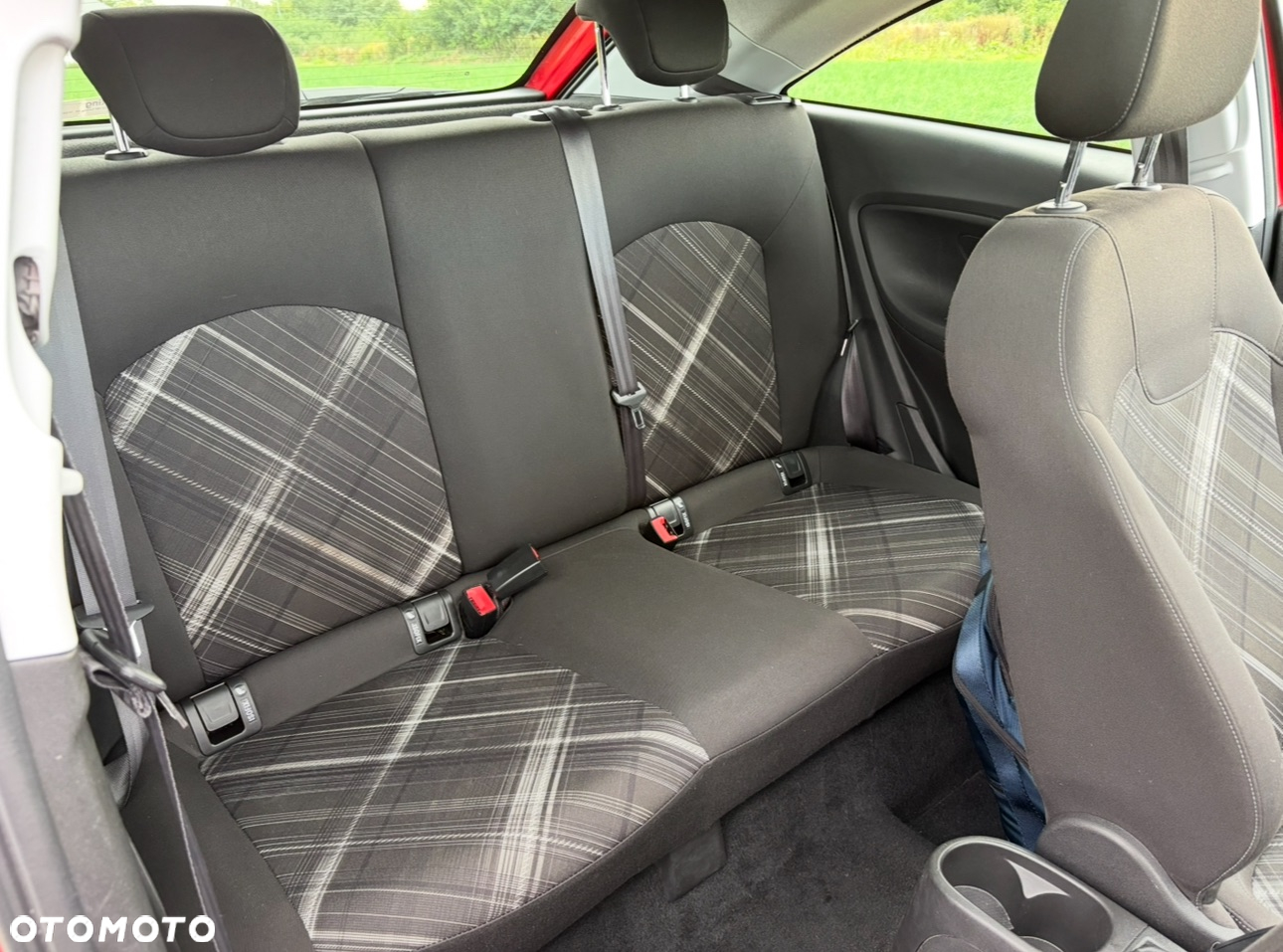 Opel Corsa 1.4 T Cosmo S&S - 12