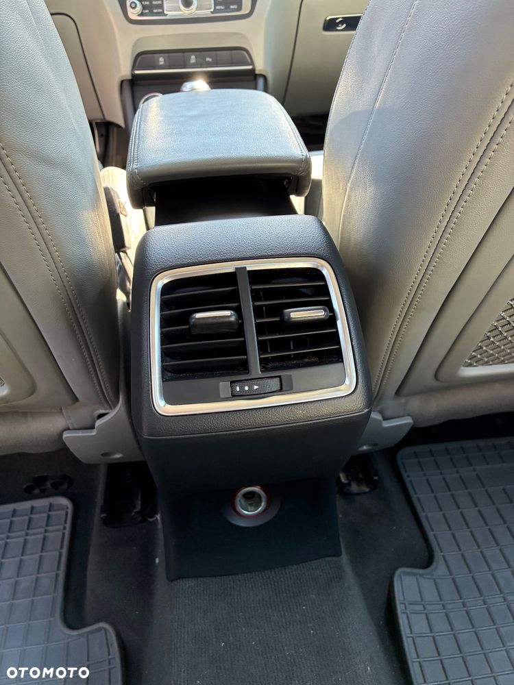 Audi Q3 2.0 TFSI Quattro S tronic - 22