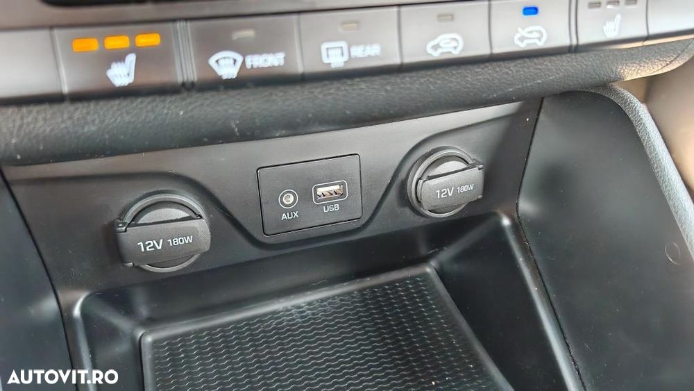 Hyundai Tucson blue 1.7 CRDi 2WD Style - 27