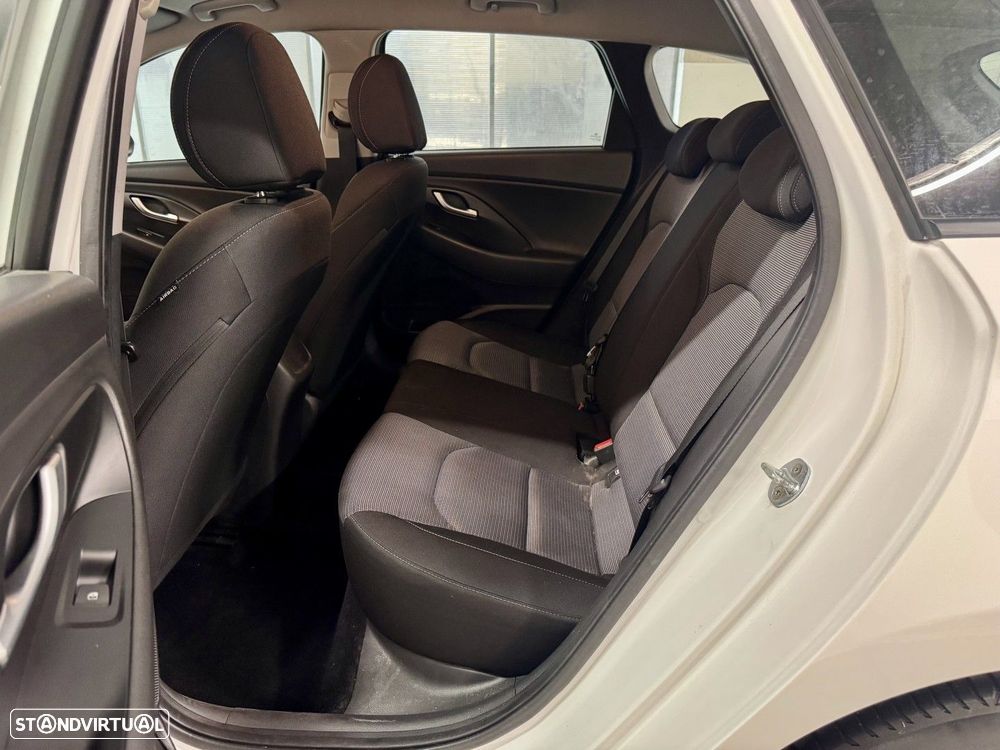 Hyundai i30 SW - 30