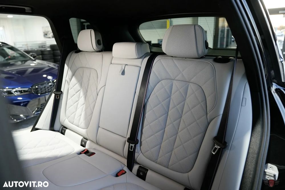 BMW X5 xDrive30d - 27