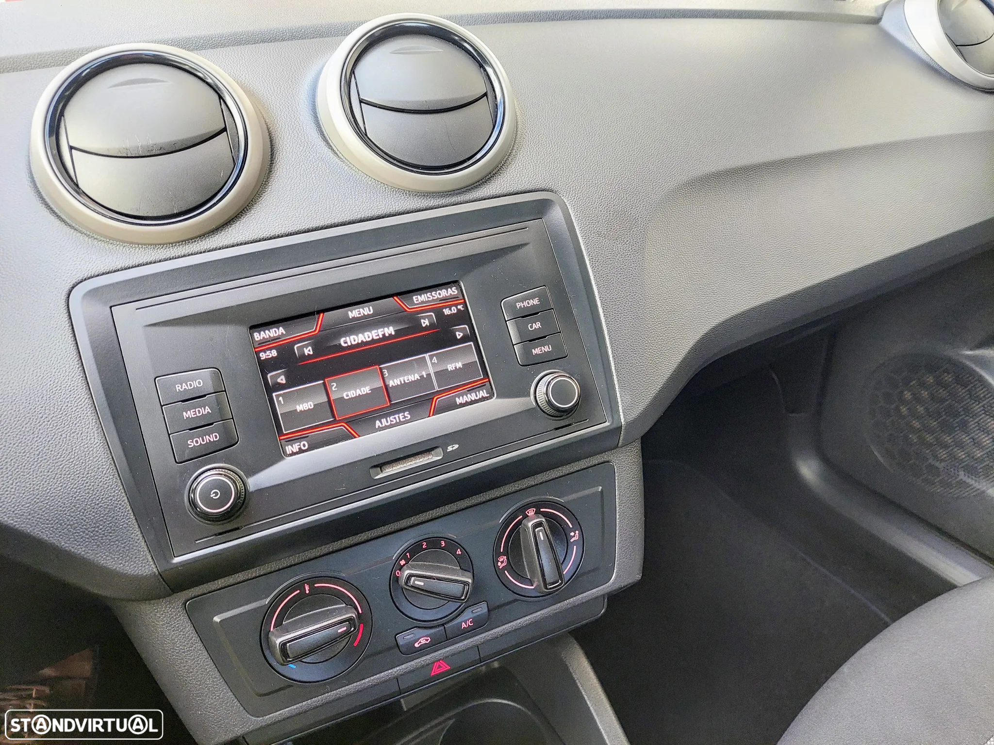 SEAT Ibiza 1.0 Reference - 28