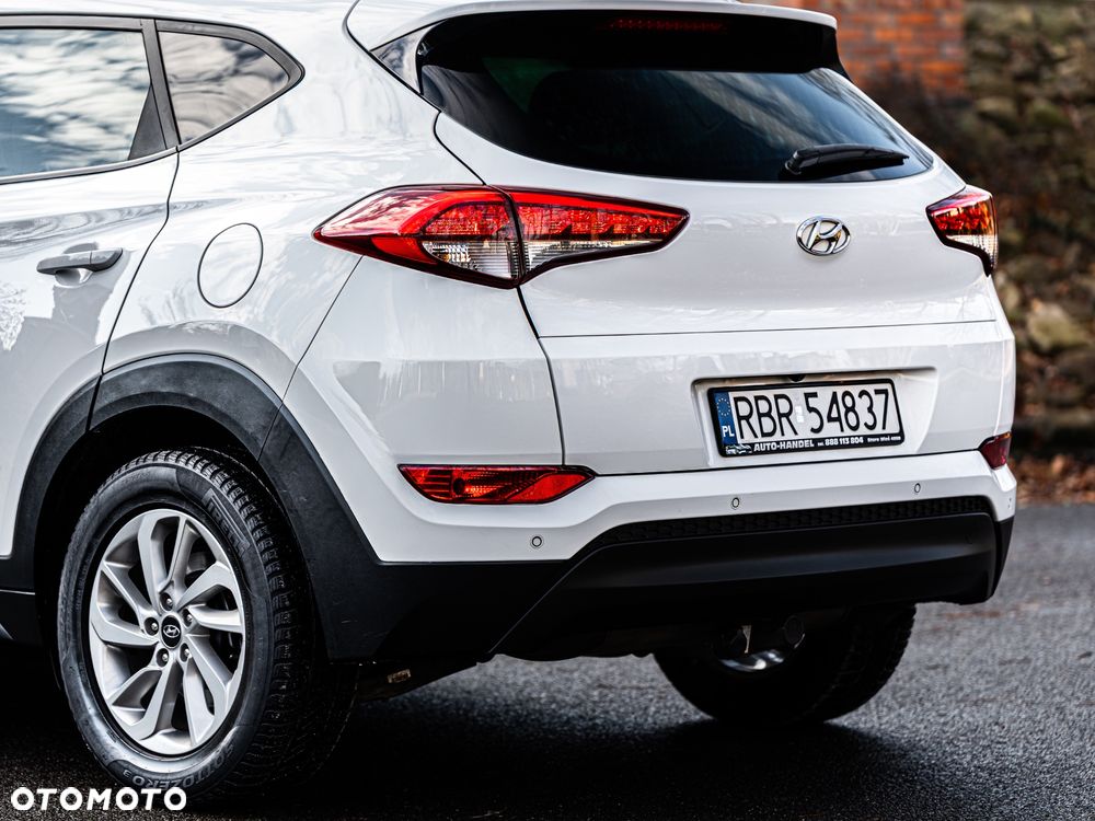 Hyundai Tucson blue 1.7 CRDi 2WD Trend - 19