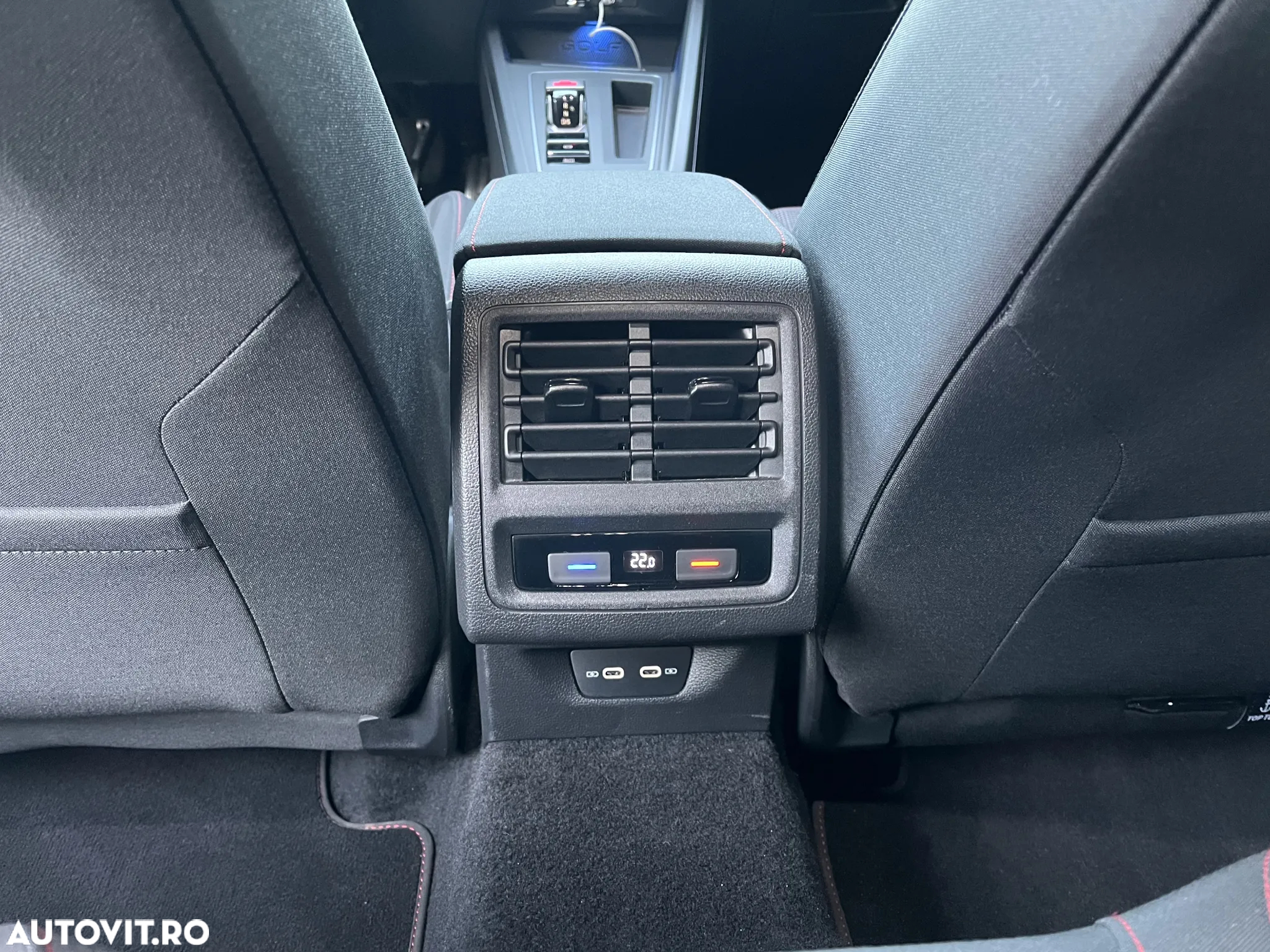 Volkswagen Golf 2.0 TSI DSG GTI - 23