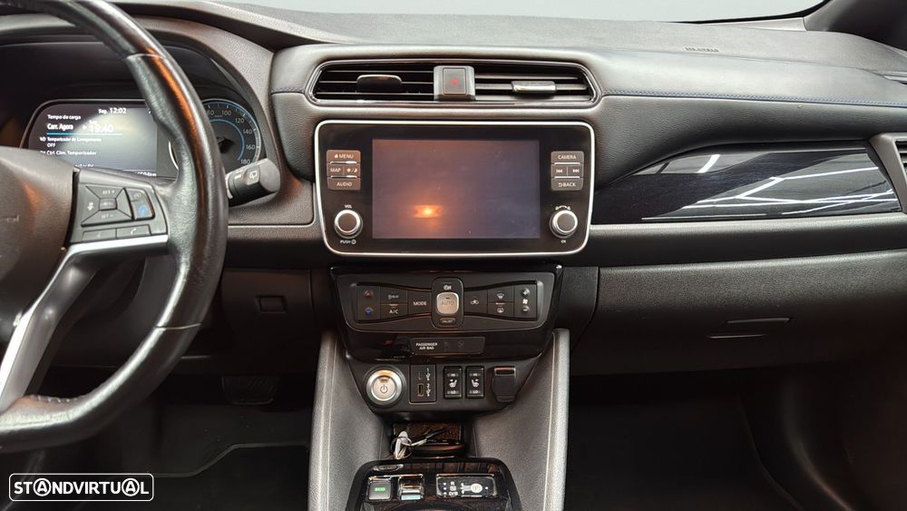 Nissan Leaf N-Connecta - 9