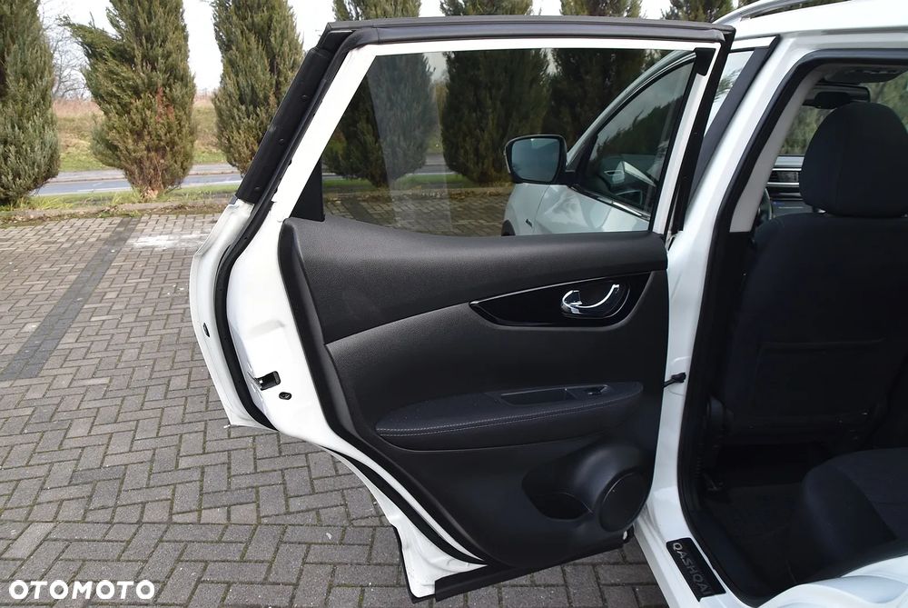 Nissan Qashqai - 16