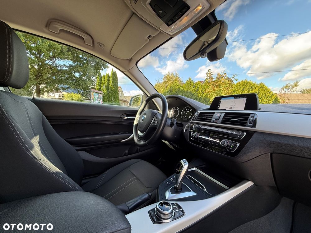 BMW Seria 1 120d xDrive Advantage - 25