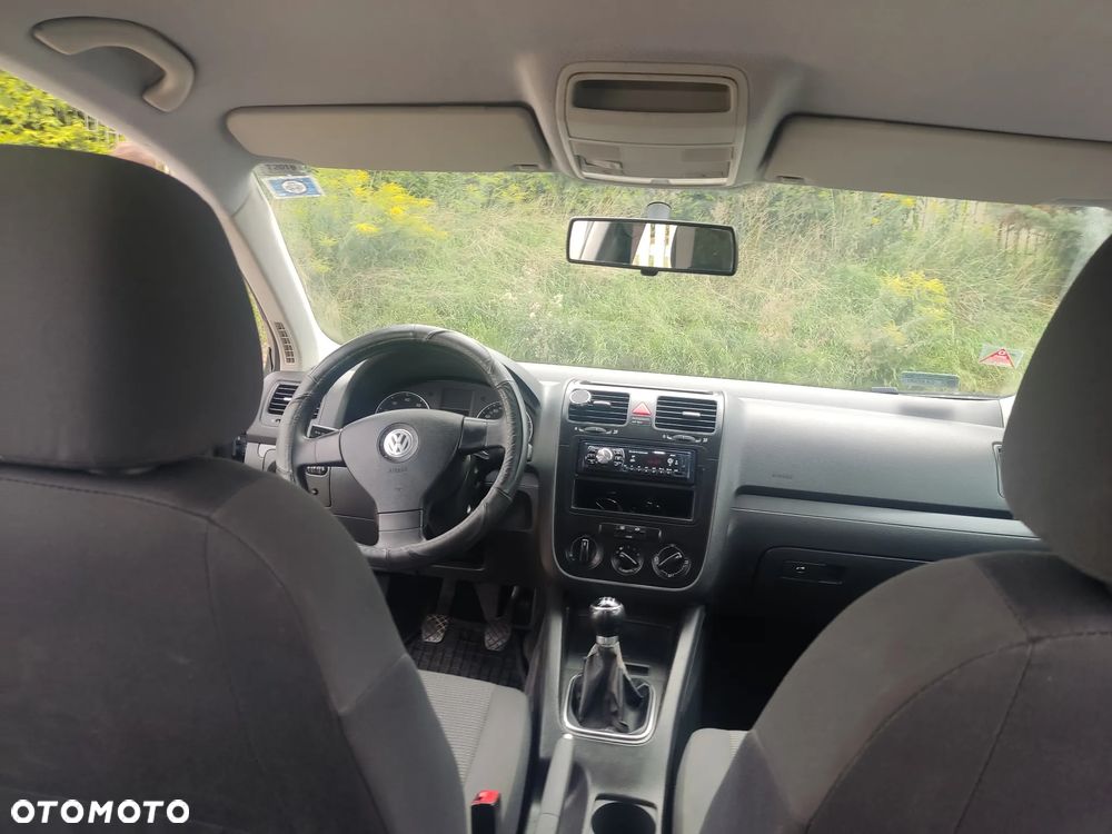 Volkswagen Jetta 1.6 FSI Comfortline - 10