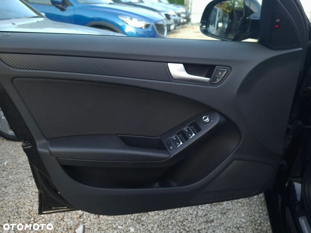 Audi A4 Avant 2.0 TDI DPF quattro S tronic Attraction - 20