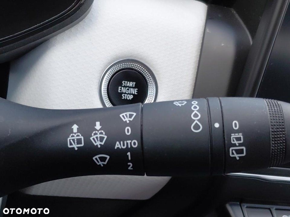 Renault Clio - 21