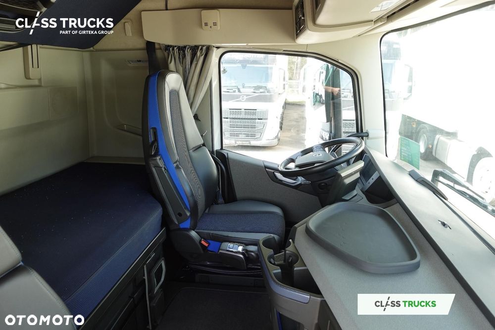 Volvo FH 500 Globetrotter XL Varios - 11