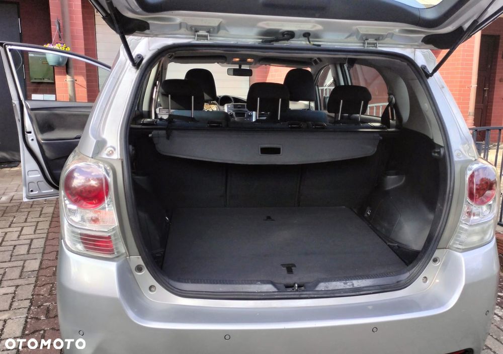 Toyota Verso 1.6 Active - 14