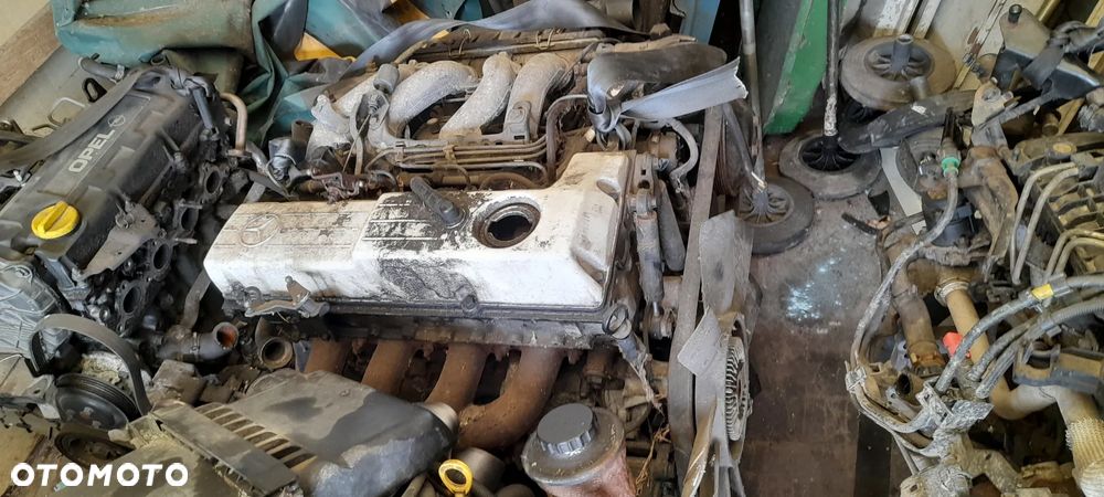 Silnik Mercedes W124 DIESEL 2,0 - 1
