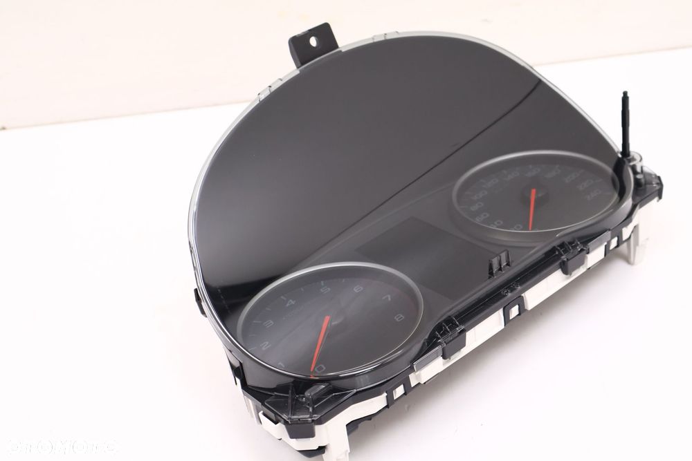 MITSUBISHI ECLIPSE CROSS 1.5T LICZNIK 8100C785 - 4