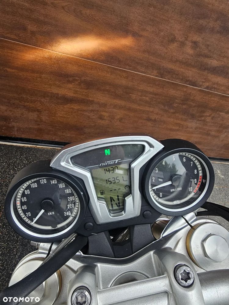 BMW R - 4