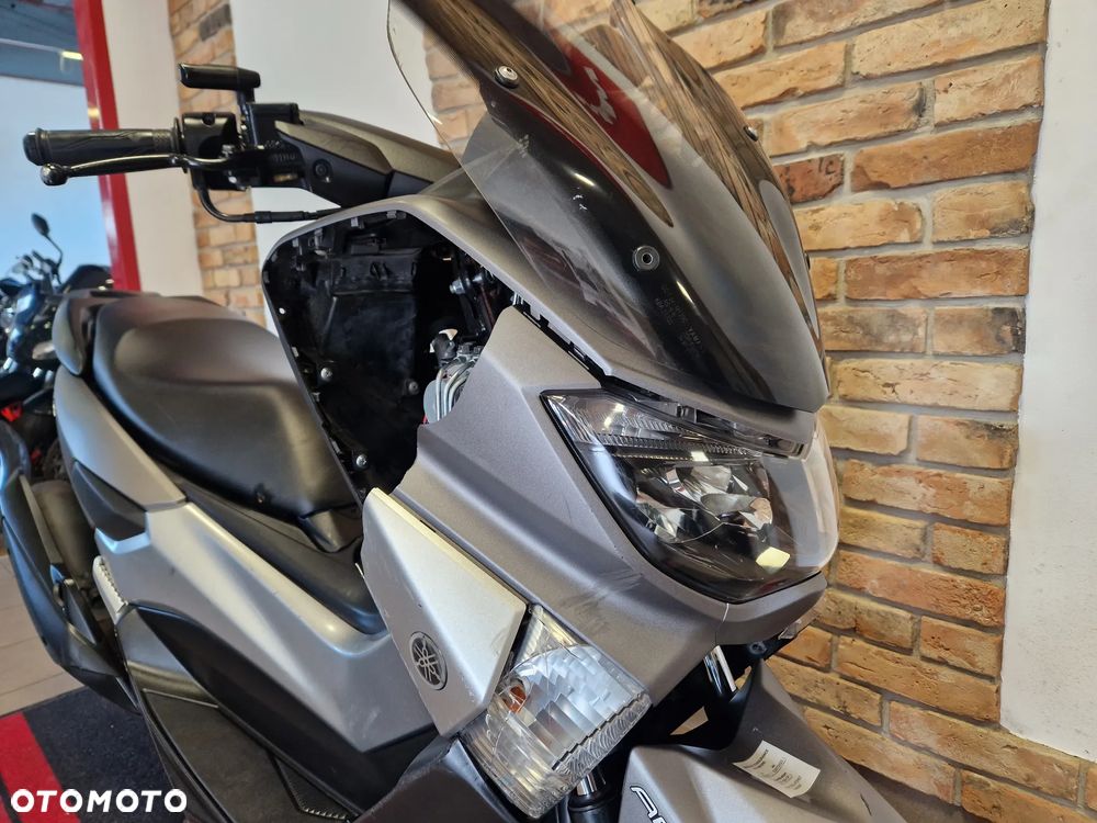 Yamaha NMAX - 26