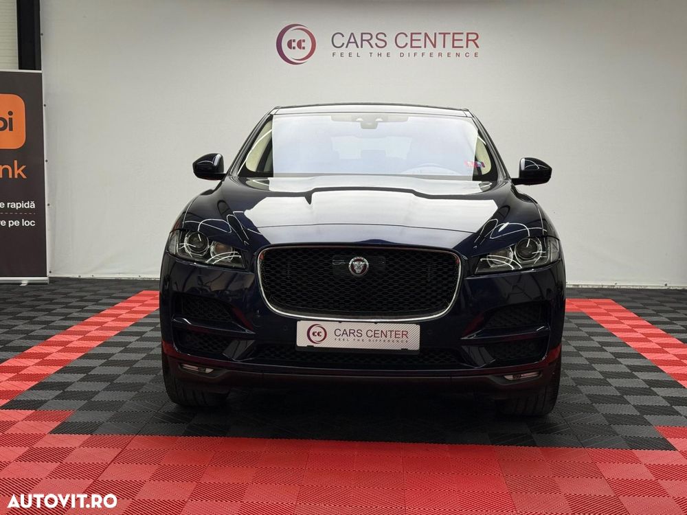 Jaguar F-Pace 30t AWD Prestige - 6